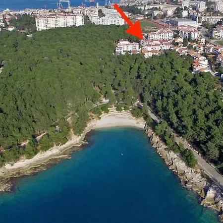 Lungo Appartement Pula